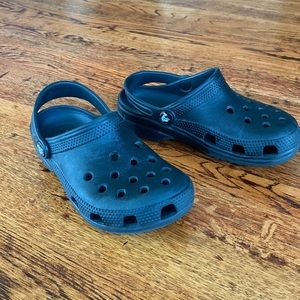 Crocs classic black size 13 kids